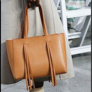 NWOT Mansur Gabriel Medium Fringe Tote - Cammello/Rosa